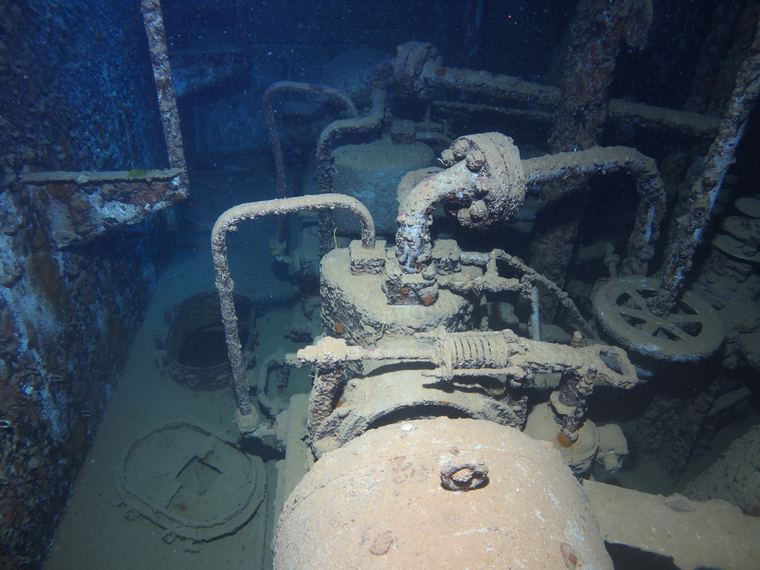 Eagle & Spiegel Grove Wrecks